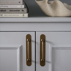 Plank Hardware GRAYSON Traditional D-Bar Pull - Aged Brass