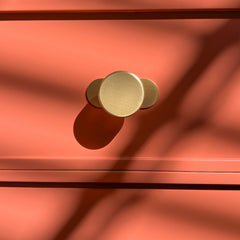 Plank Hardware HUDSON Shaker Cabinet Knob - Brass