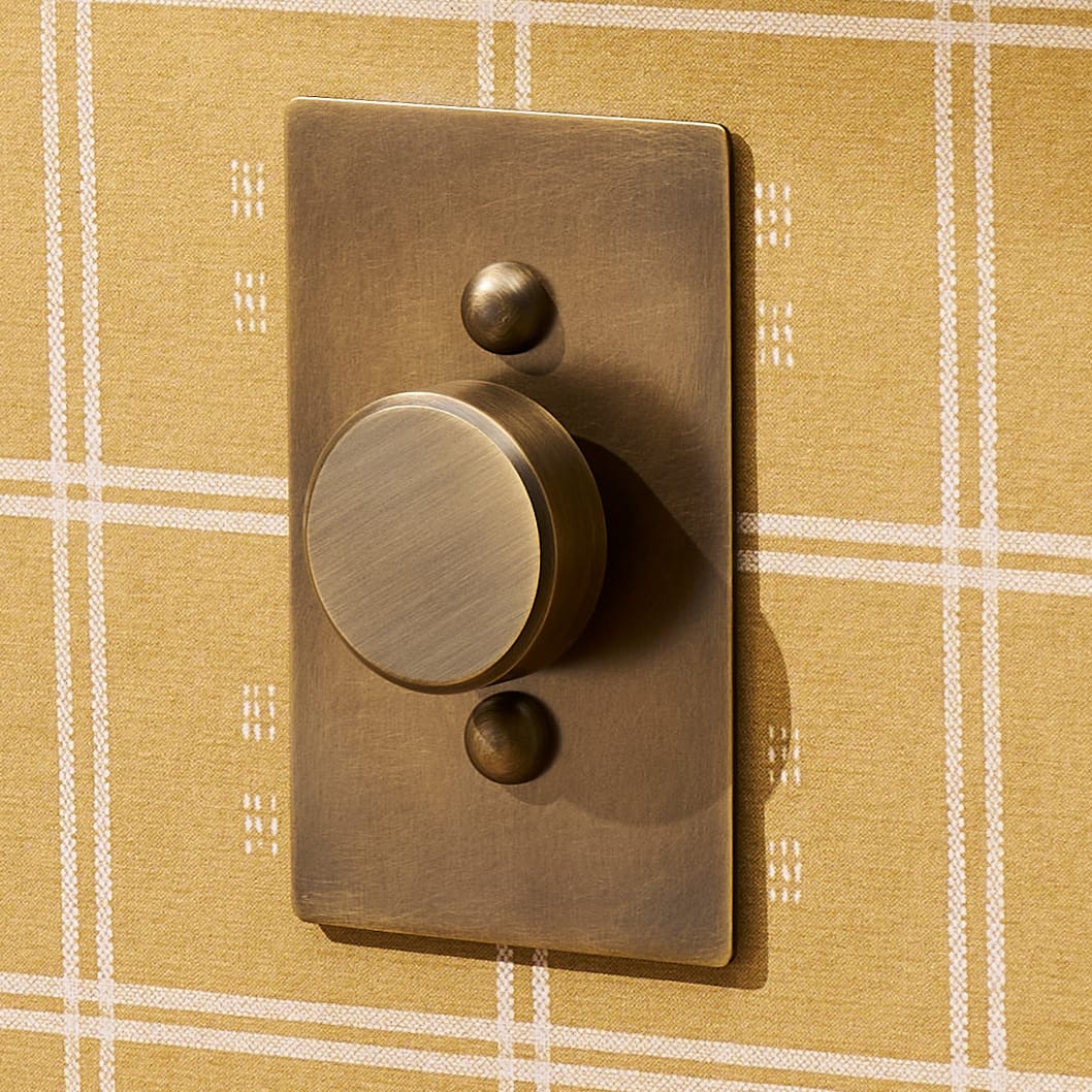 Plank Hardware