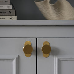 HUDSON Shaker Cabinet Knob - Brass