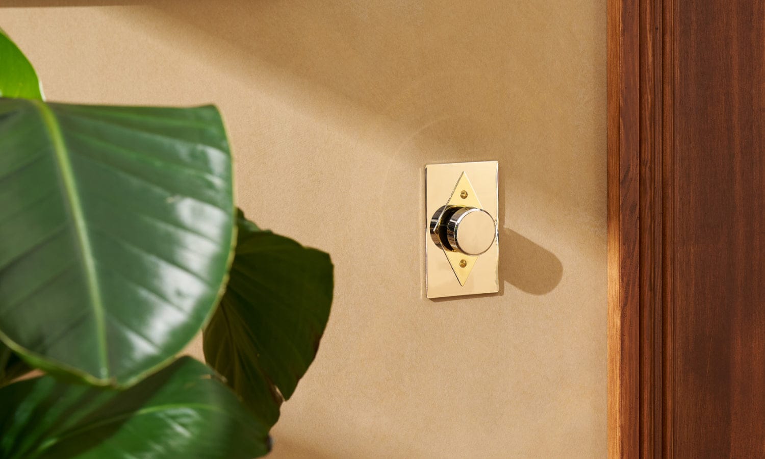 Plank Hardware
