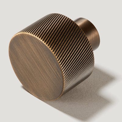Plank Hardware cabinet knobs 3 style swirled