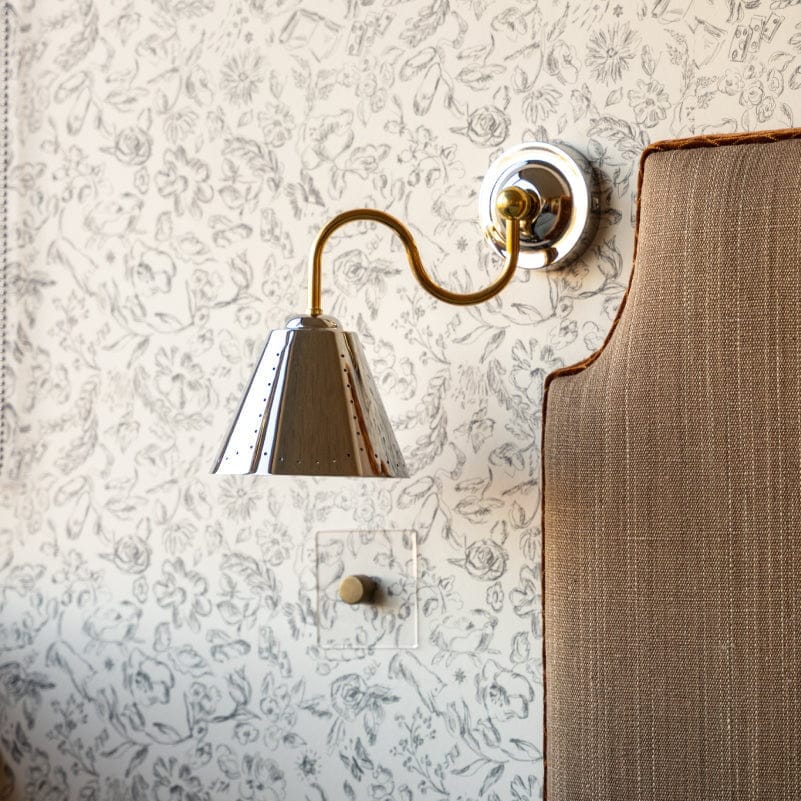 STELLA swivel wall light