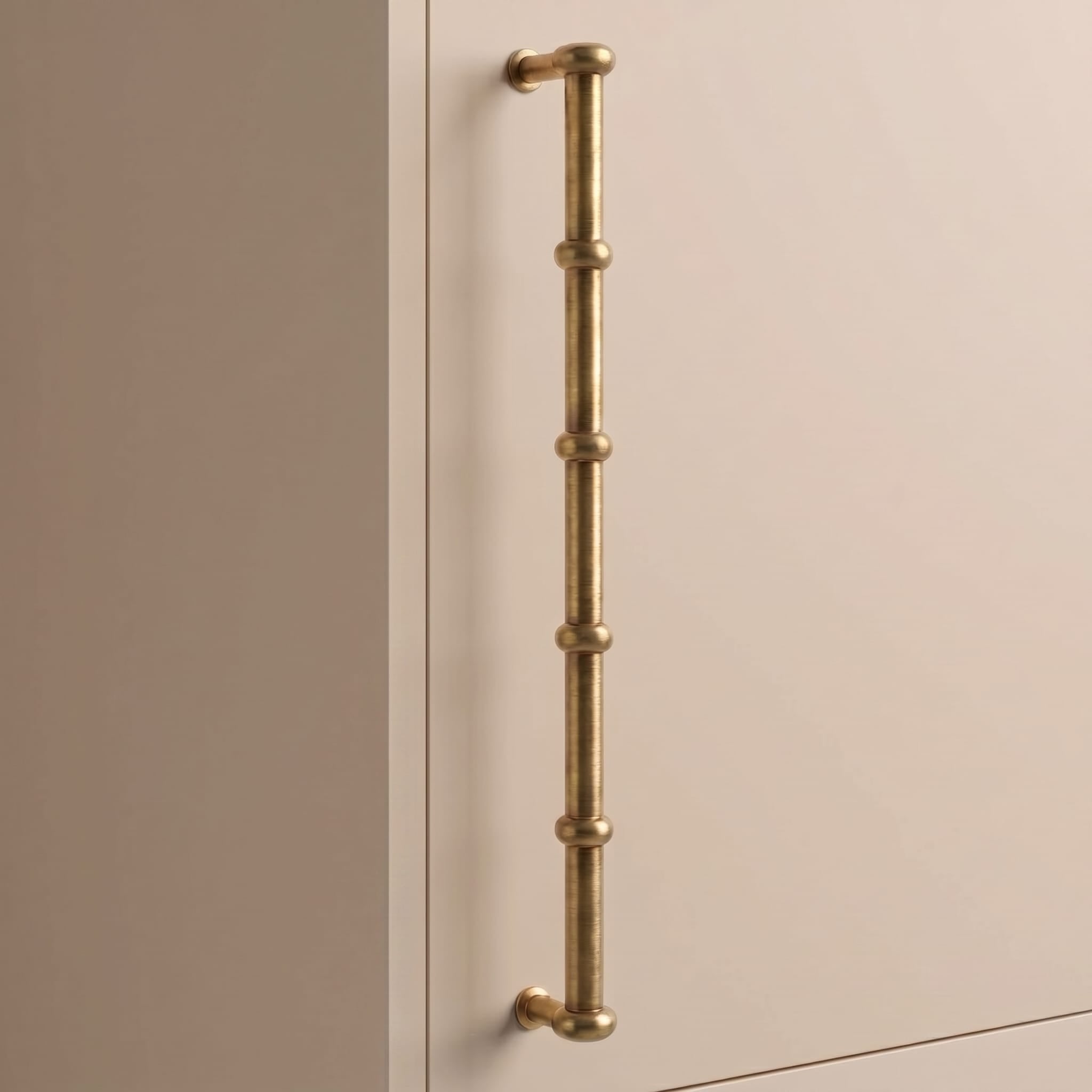Plank Hardware 18.86" (18" CC) PEYTON Appliance Pull - Heirloom Brass