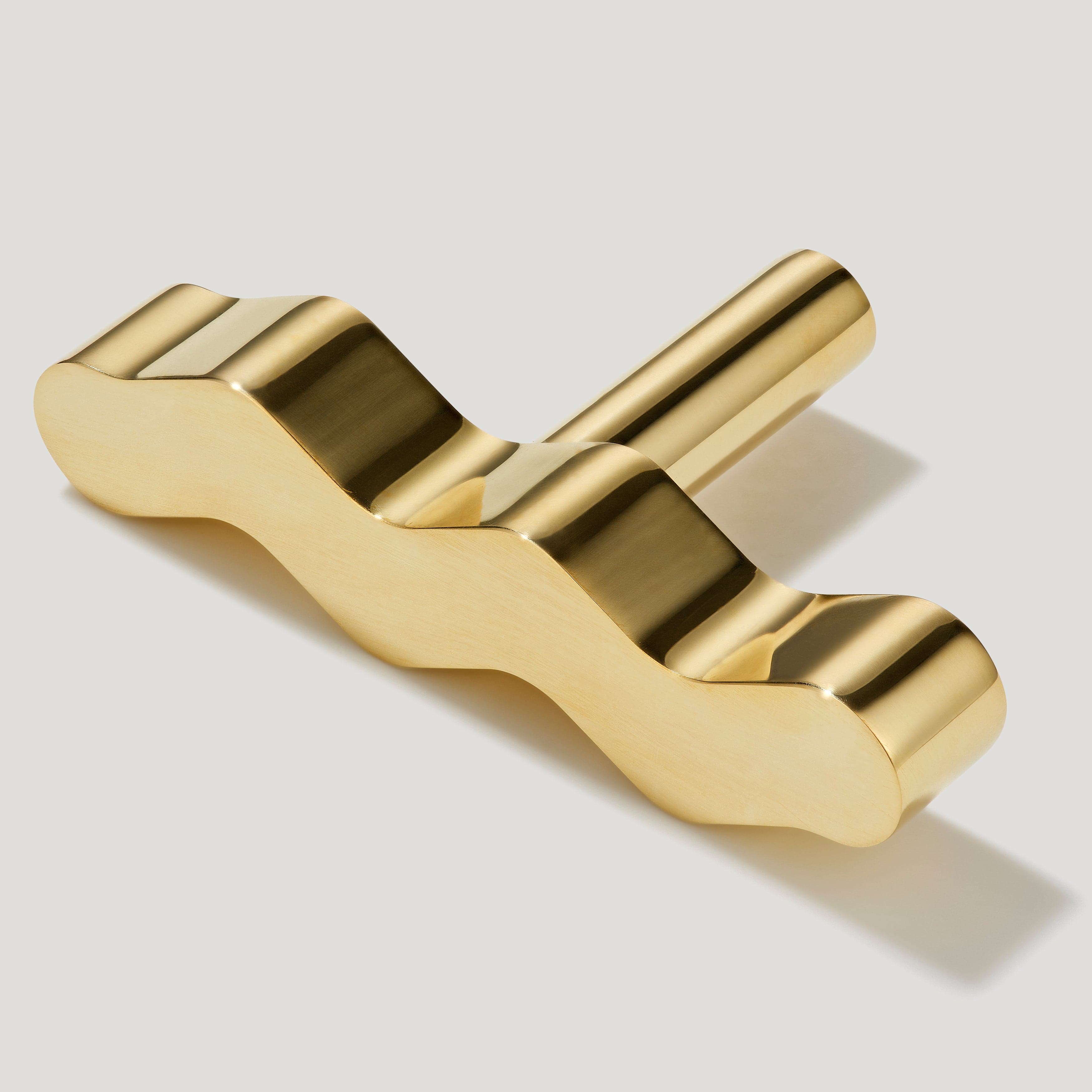 Plank Hardware 2.36" SQUIGGLE 60mm T Bar Pull - Unlacquered Brass