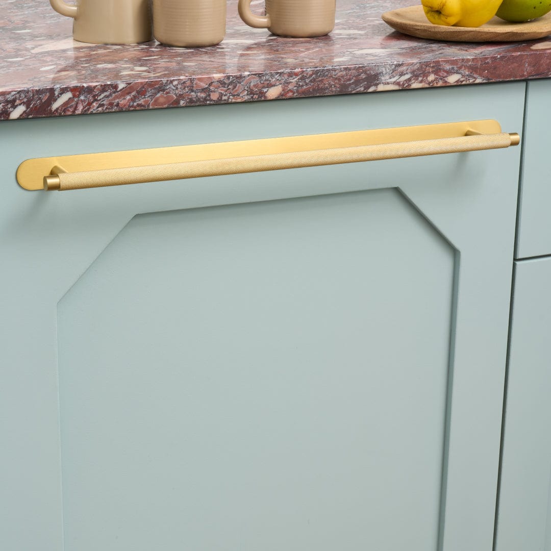 Plank Hardware 29.92" (26.46" CC) / Pull Only KEPLER Knurled Closet Bar Pull - Brass