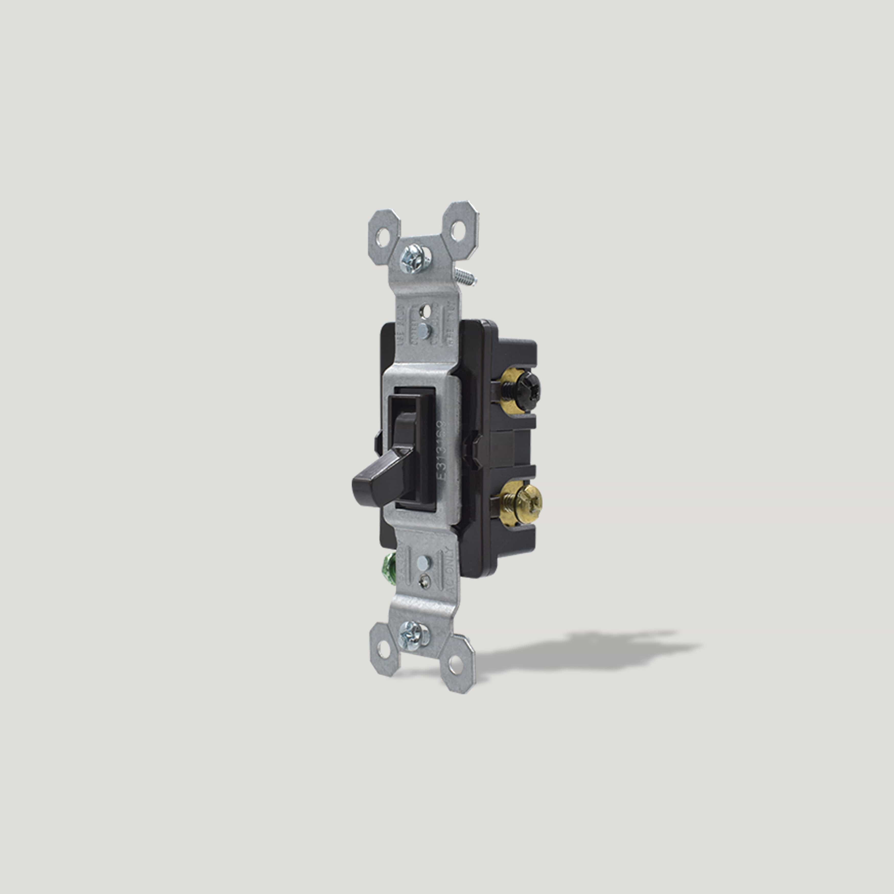 Plank Hardware 3 Way Toggle Switch - Black