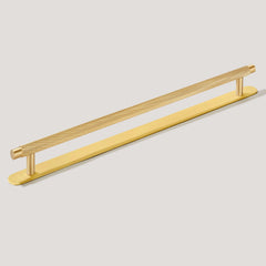 Plank Hardware 8.66'' (6.30'' CC) / Handle with Round Backplate KEPLER Knurled T-Bar Pull - Brass