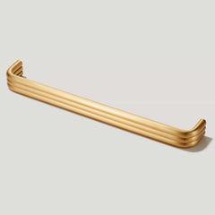 ALVA Pull - Brass
