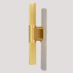 Plank Hardware BECKER Grooved Large Single T Pull - Brass