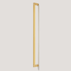 Plank Hardware BECKER Heavyweight 470mm D Bar Handle - Brass