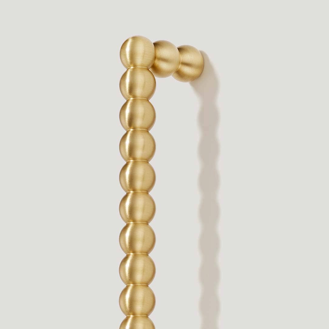 Plank Hardware BOBBIN Appliance Pull - Brass