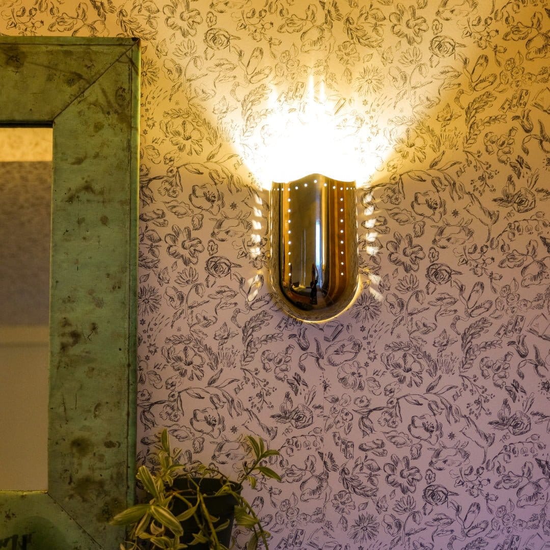 Plank Hardware DOMINO Flush Wall Sconce - Polished Brass