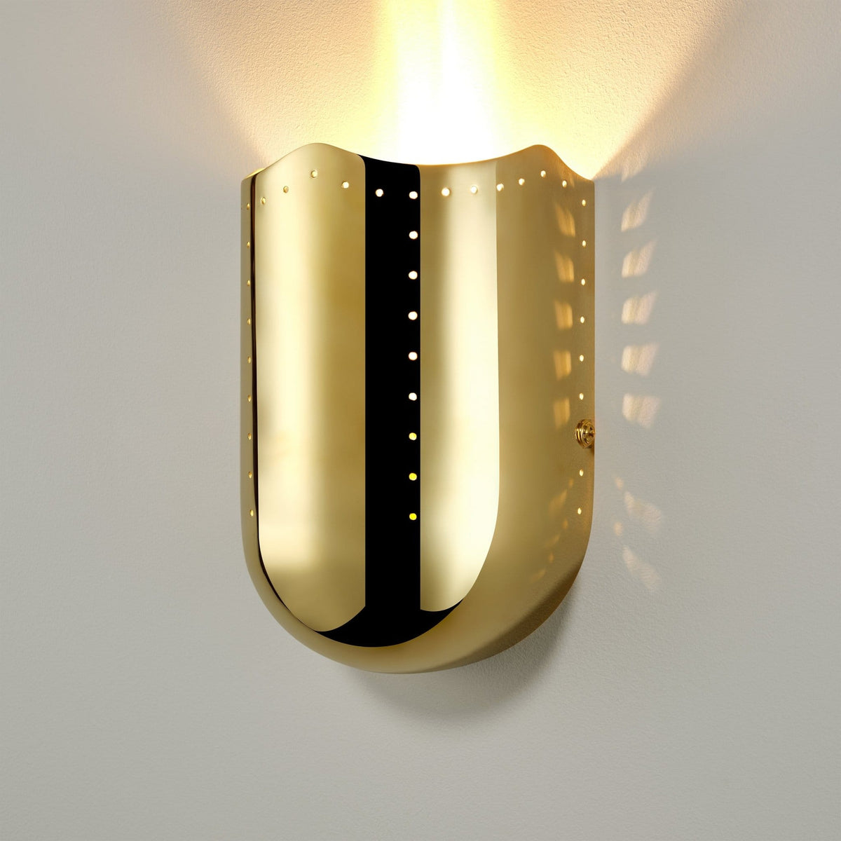 Plank Hardware DOMINO Flush Wall Sconce - Polished Brass