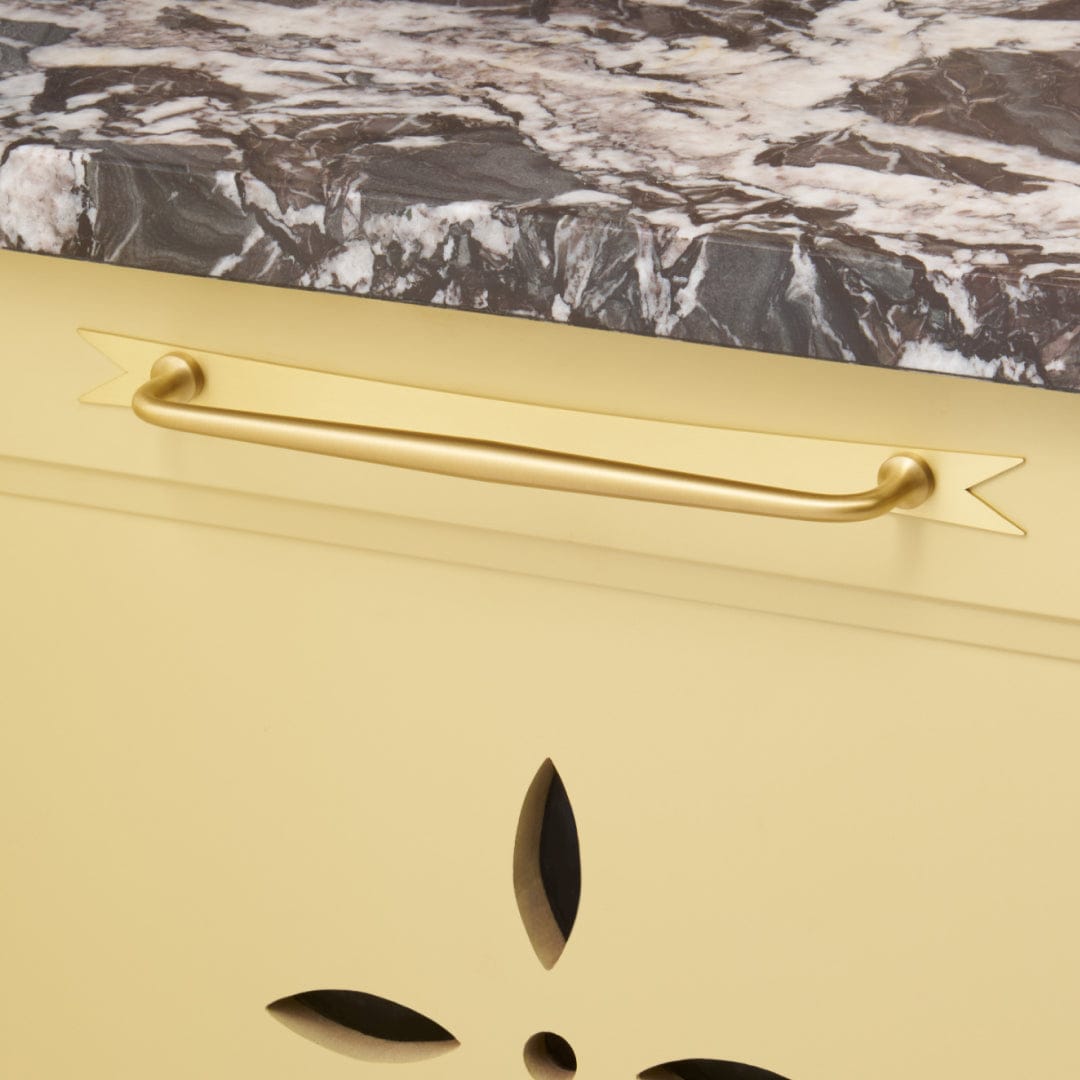 Plank Hardware ELIZA Ribbon Pull Backplate - Brass