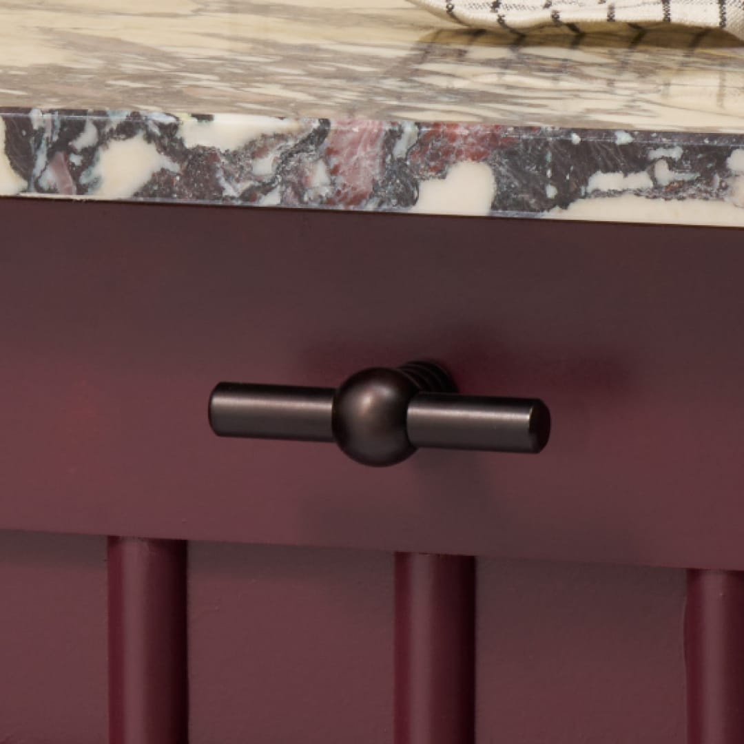 Plank Hardware ESBEN Single T Pull - Blackened Bronze