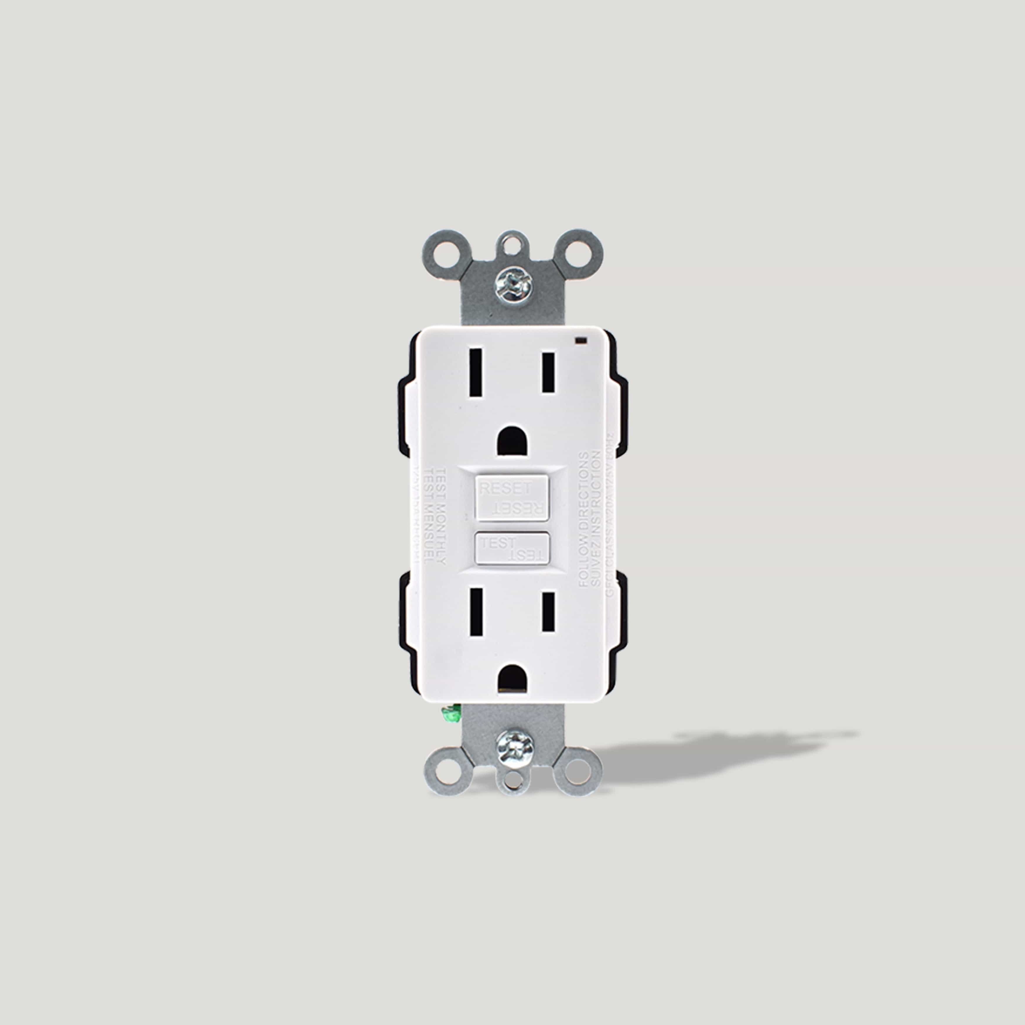 Plank Hardware GFCI Power Outlet 15A - White