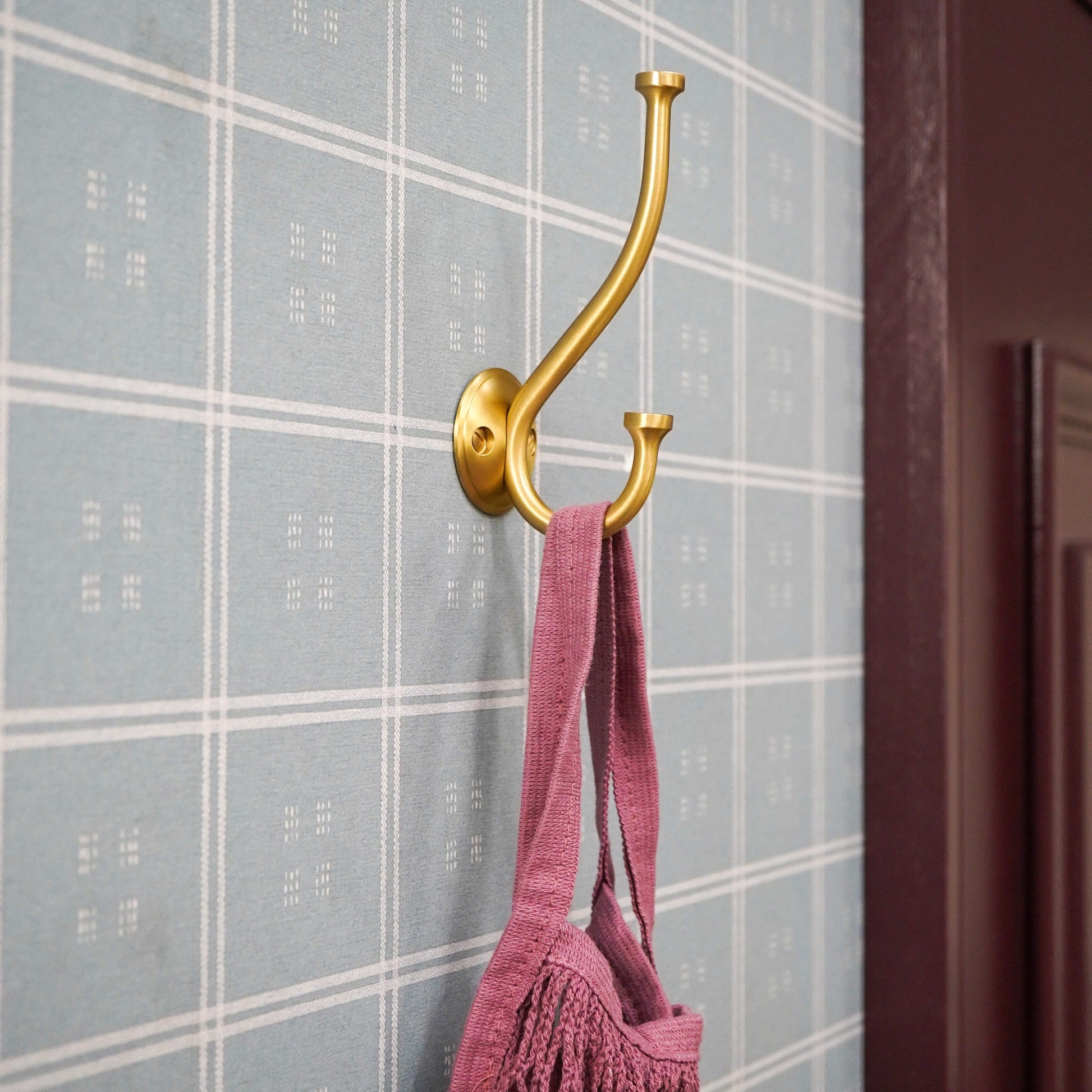 Plank Hardware GRAYSON Shaker Double Fixing Hook - Brass