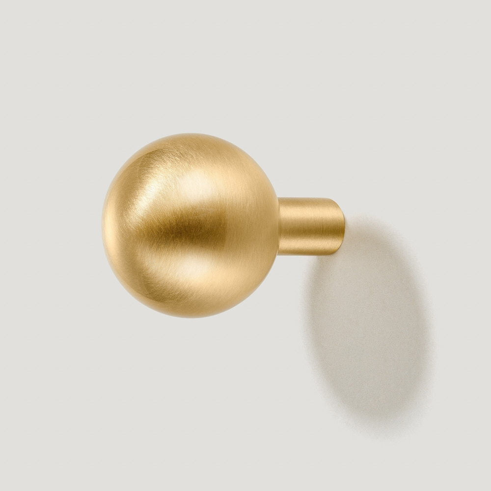 HALLEY Ball Hook - Brass