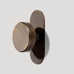 Plank Hardware HUDSON Shaker Hook - Antique Brass