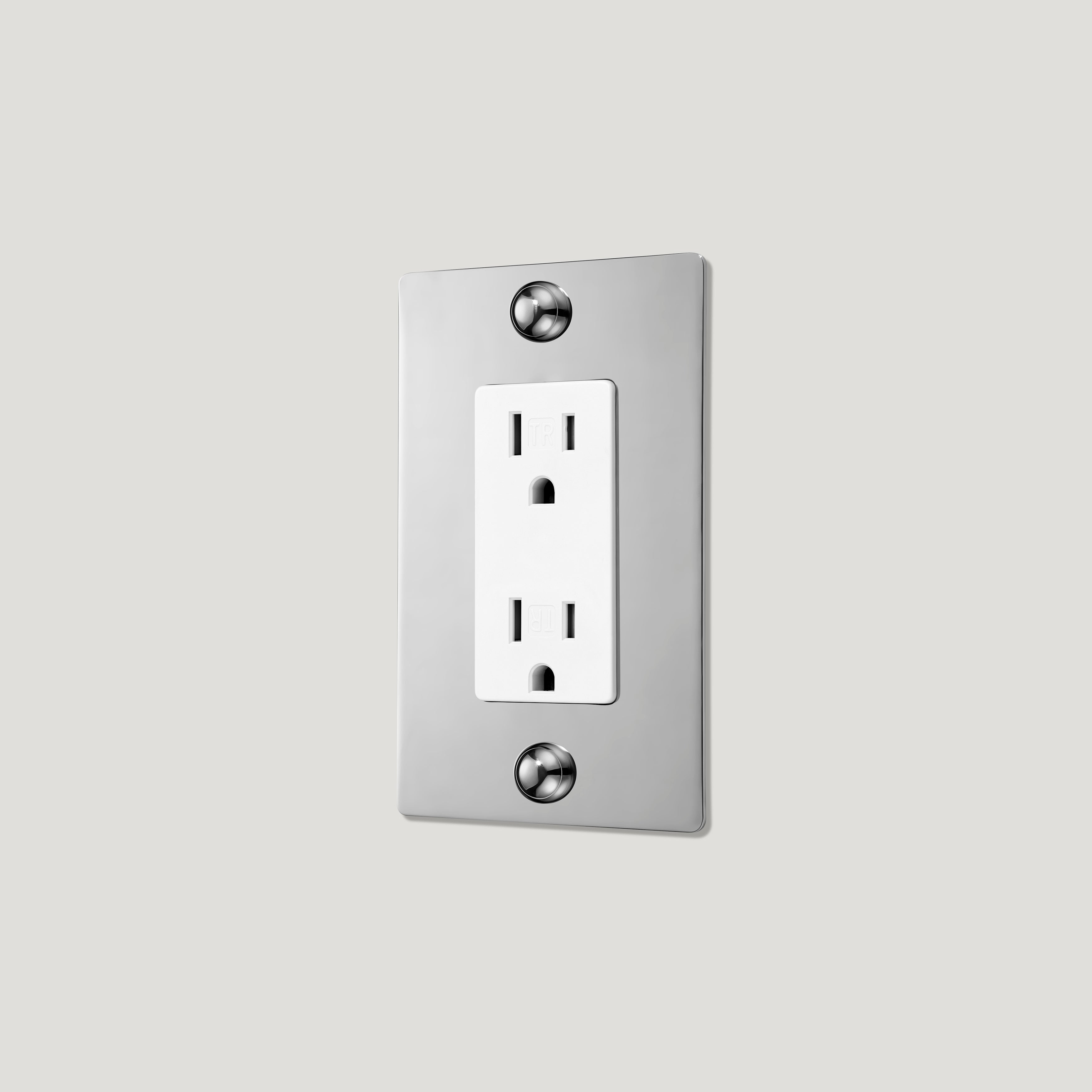 Plank Hardware JASPER 1G 15A Outlet - Polished Nickel