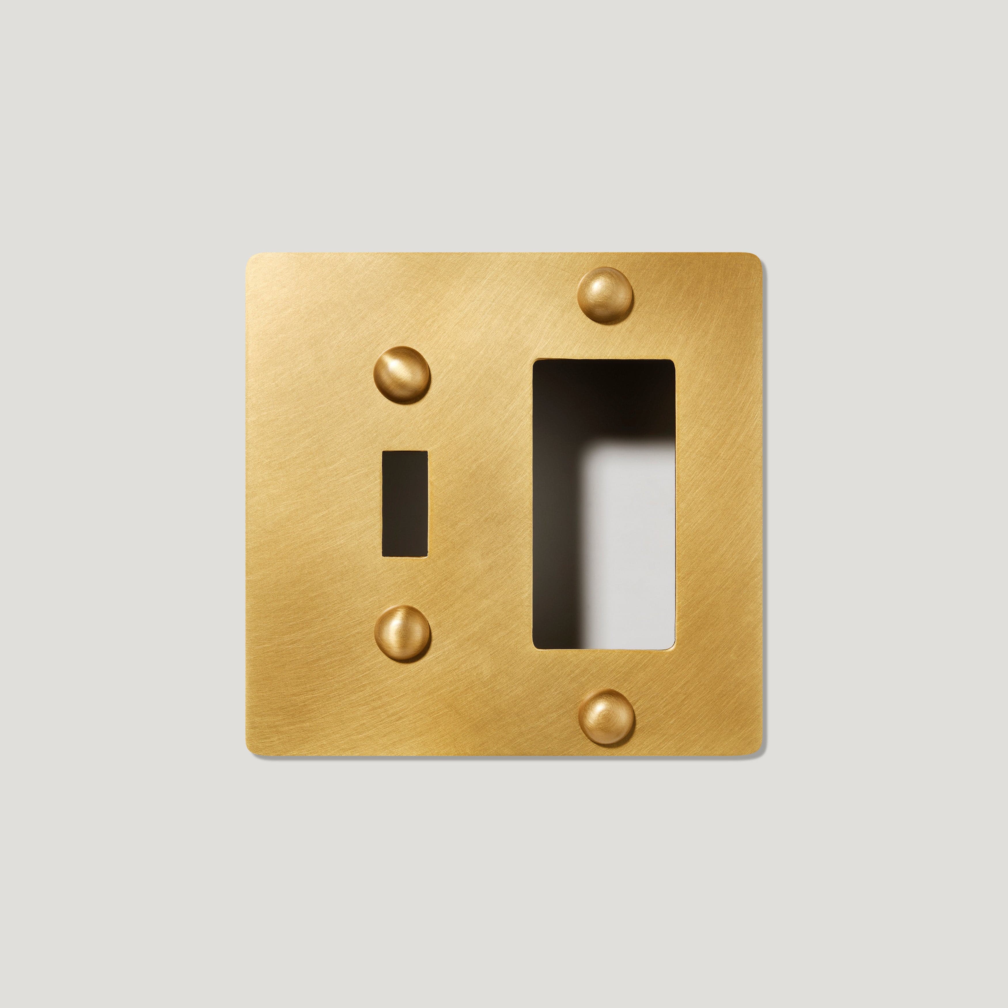 Plank Hardware JASPER 2G Mixed Plate (Toggle/Universal) - Heritage Brass