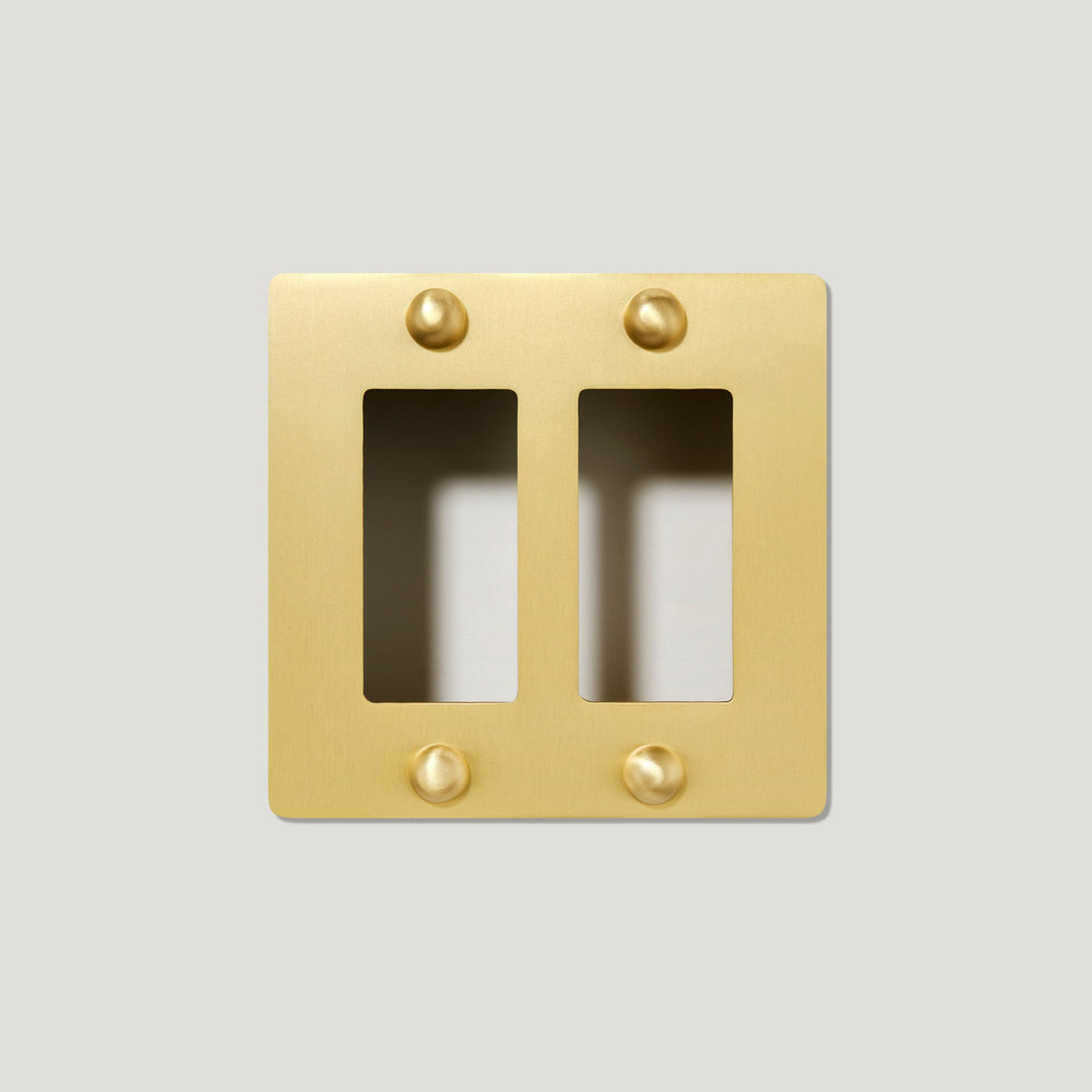 JASPER 2G Universal Plate - Brass