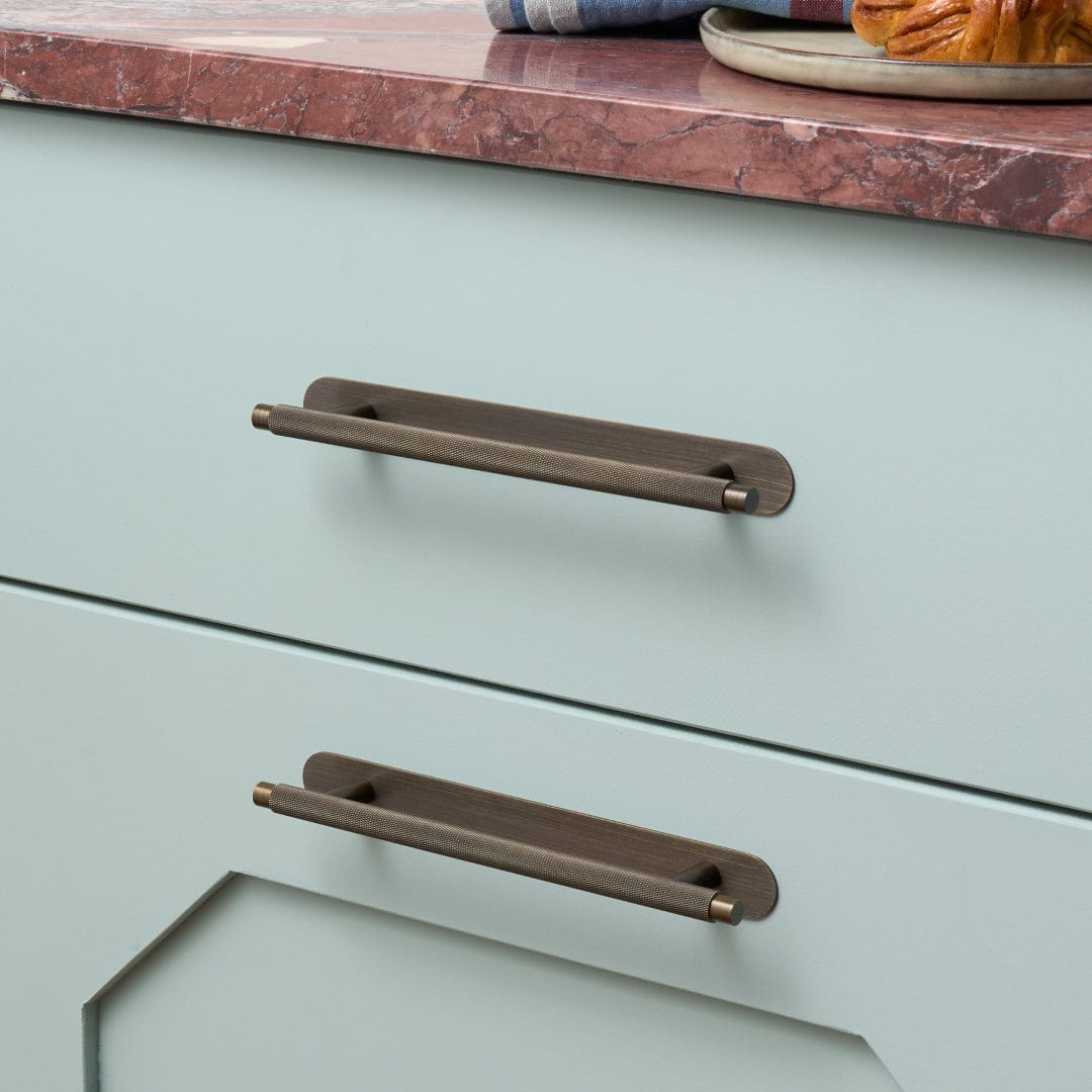 Plank Hardware KEPLER Knurled T-Bar Pull - Antique Brass