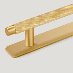 Plank Hardware kepler knurled t bar pull brass 45347546464535