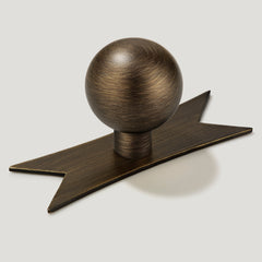 ELIZA Ribbon Knob Backplate - Antique Brass
