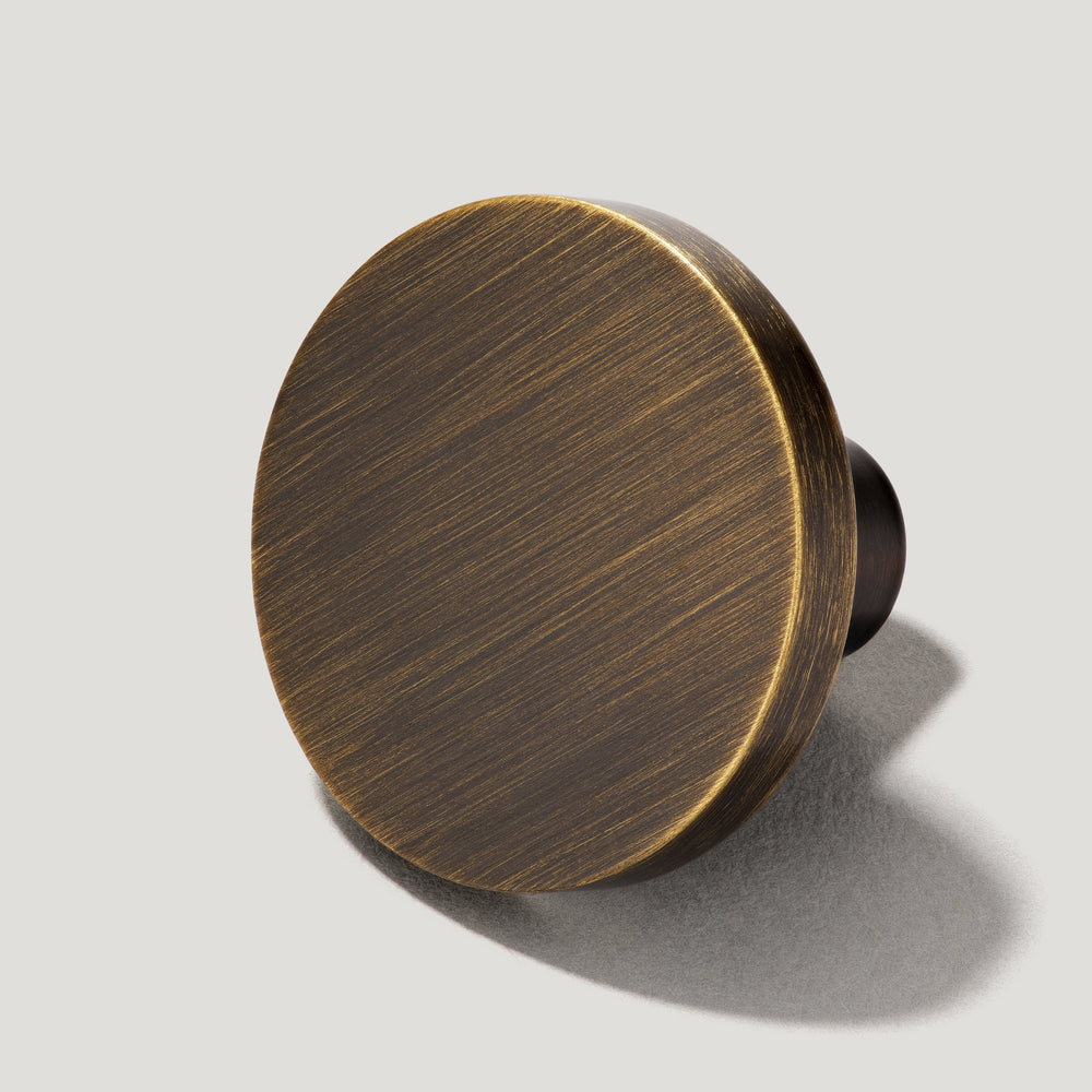 LOVELL Circular Cabinet Knob - Antique Brass