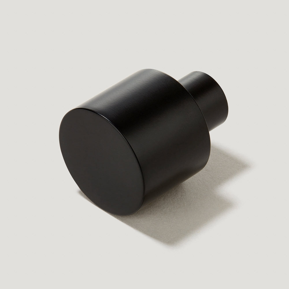 MAXWELL Button Cabinet Knob - Black