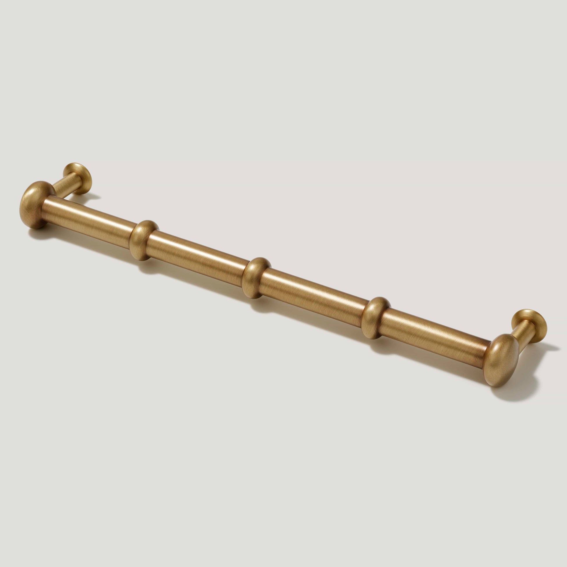 Plank Hardware PEYTON Traditional D Bar Pull - Heritage Brass