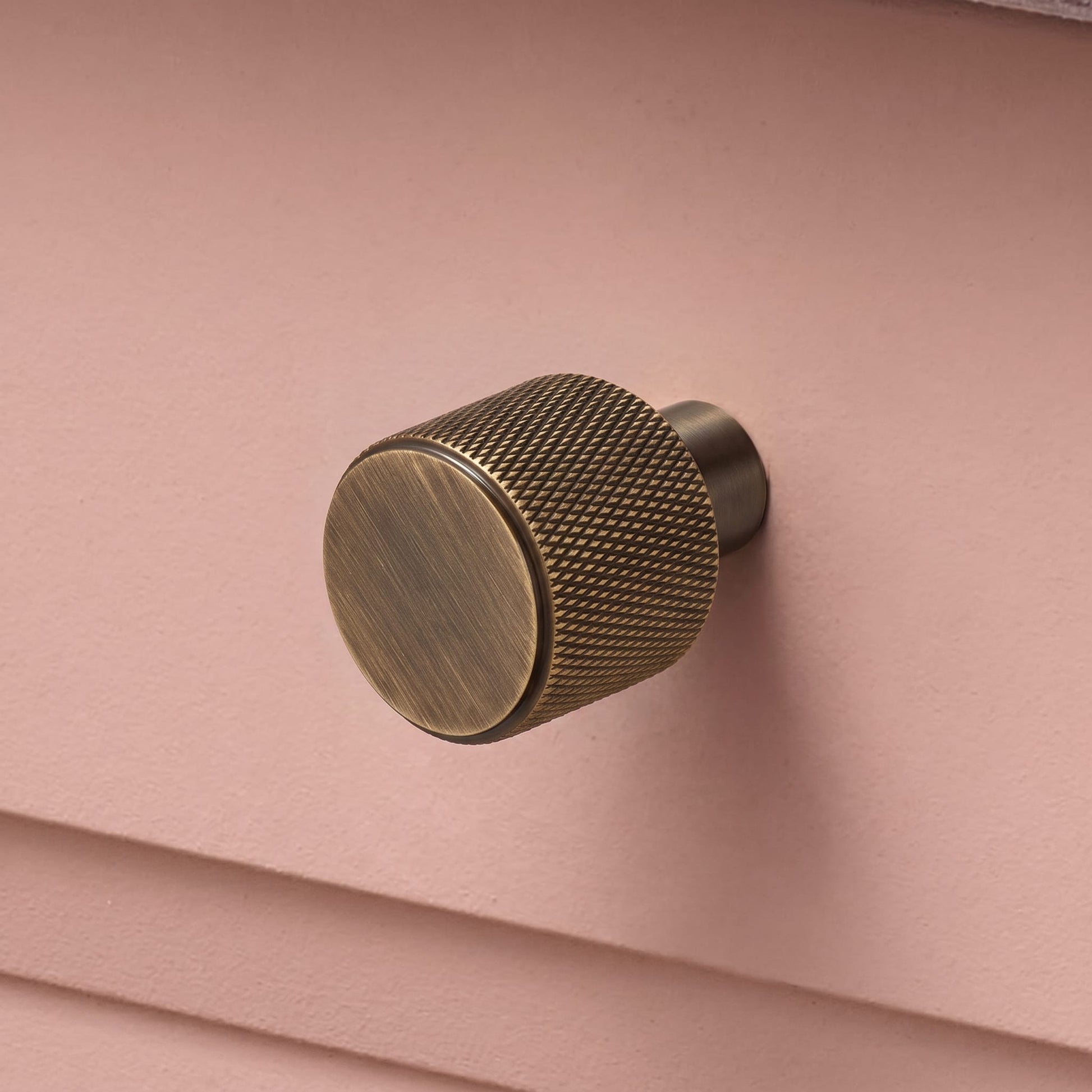 Plank Hardware REVILL Knurled Cabinet Knob - Antique Brass