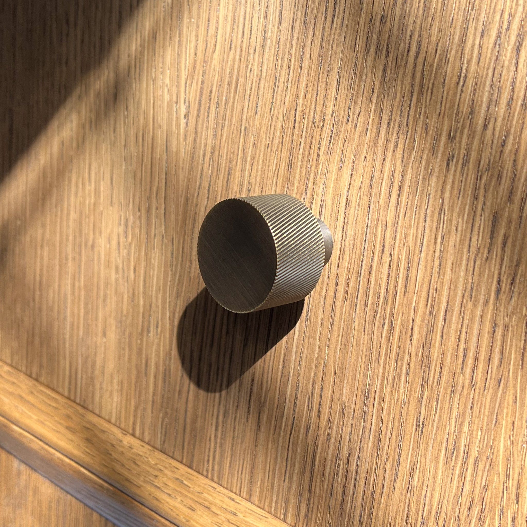 Plank Hardware SWIFT Swirled Cabinet Knob - Antique Brass