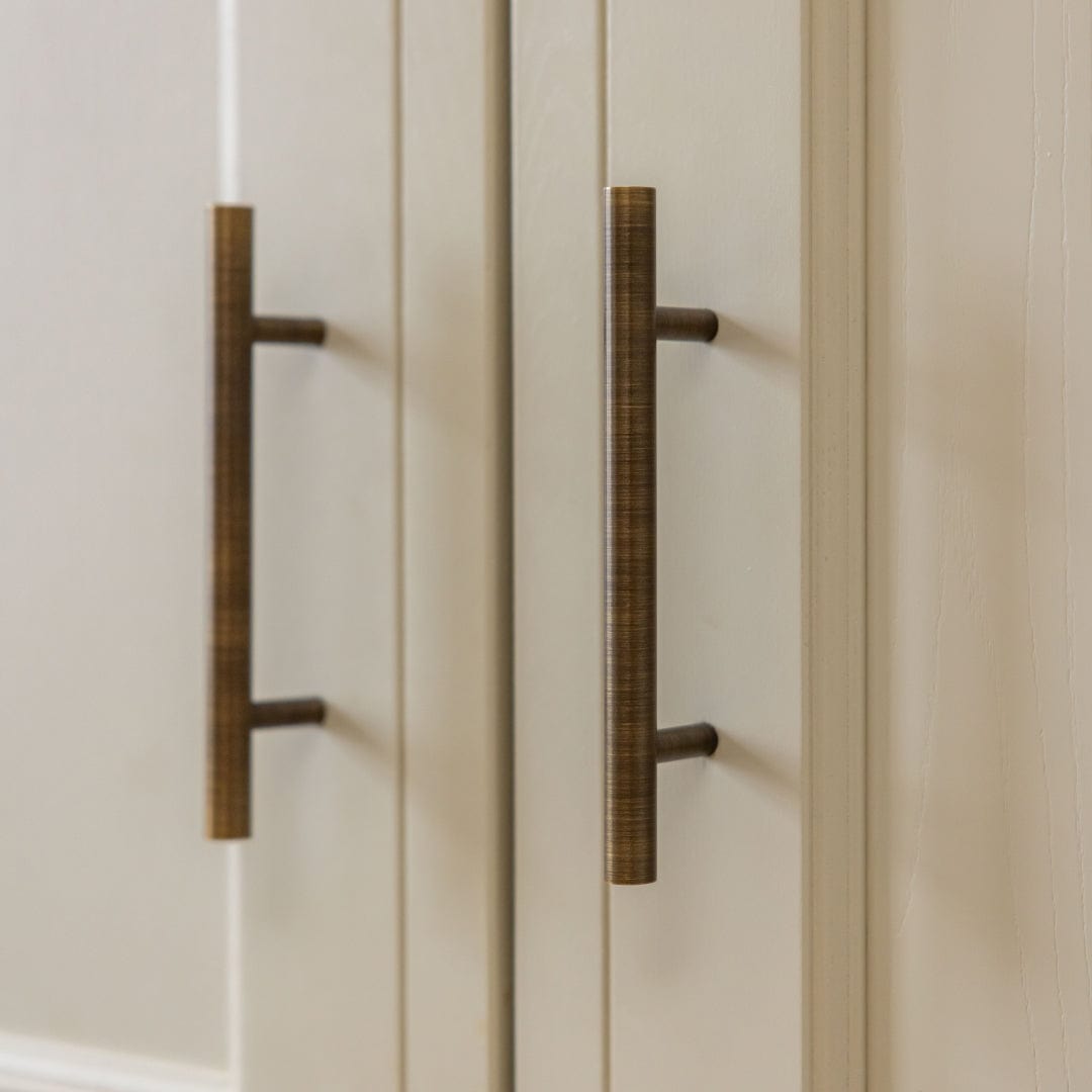 Plank Hardware WATT T-Bar Pull - Antique Brass