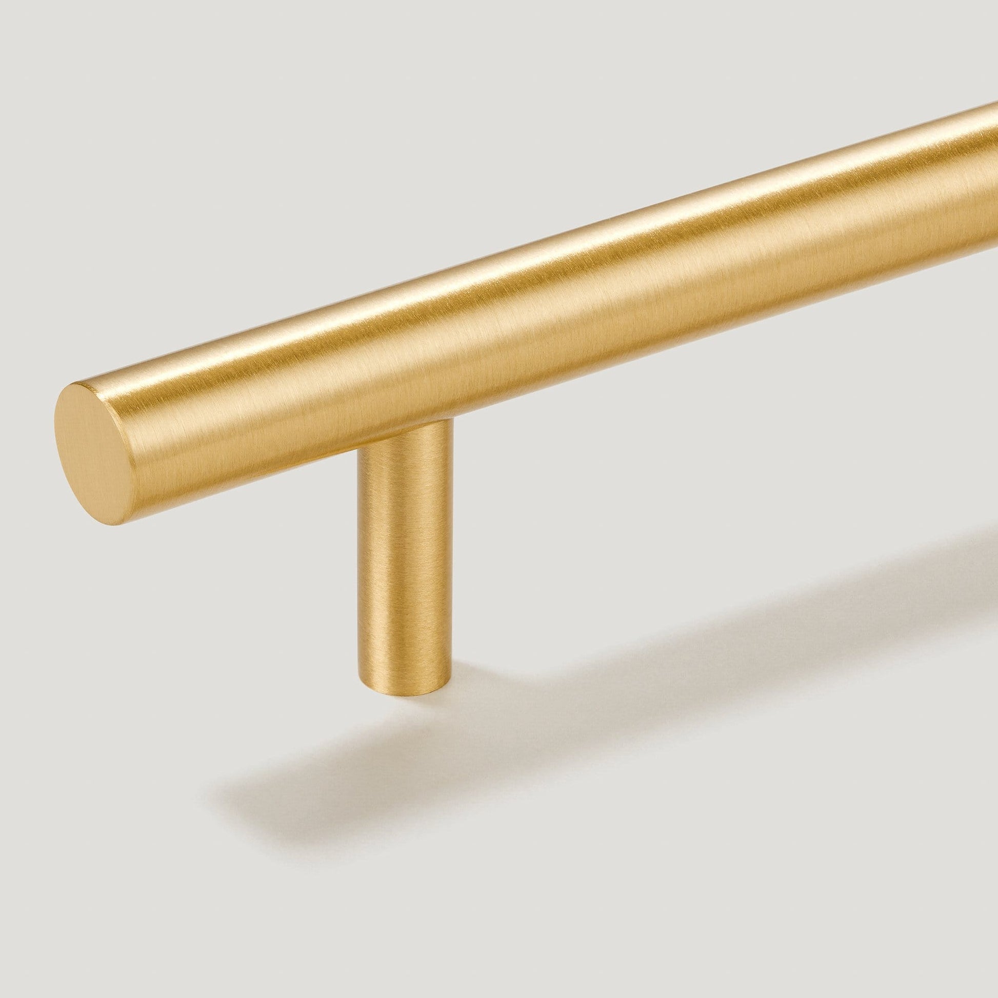 Plank Hardware watt t bar pull brass 40203744117015